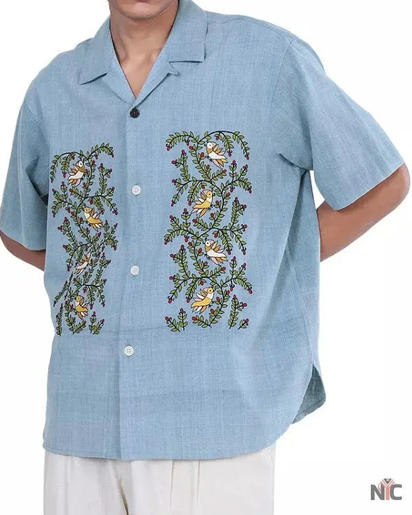 Access Hollywood Scott Evans Blue Floral Shirt Clanton Jacket