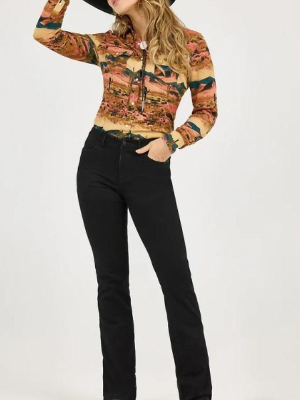 Brynn Godenir Heartland Season 20 Landscape Print Shirt - side view
