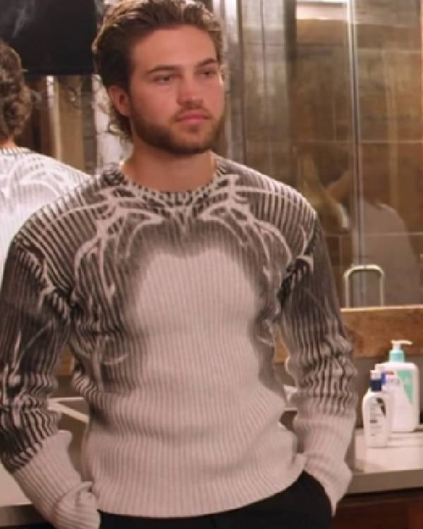 Love Island Beyond The Villa S02 TJ Palma Knit Sweater WorthVee