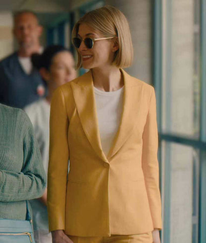 Marla Grayson I Care a Lot Blazer