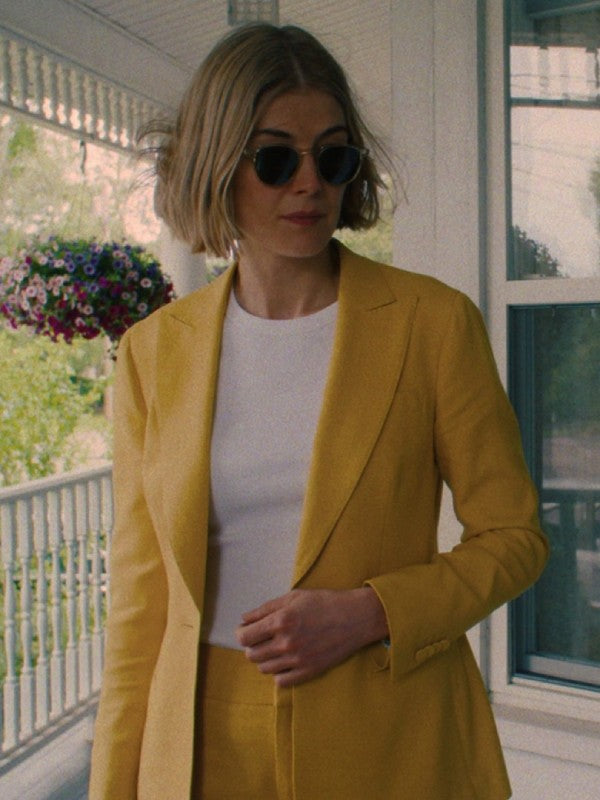 Marla Grayson I Care a Lot Blazer