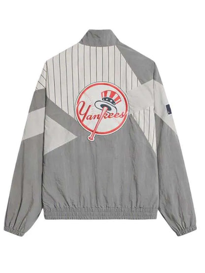 NY Yankees Pinstripe Windbreaker Jacket