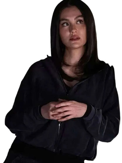 Reacher S04 Lila Hoth Black Jacket