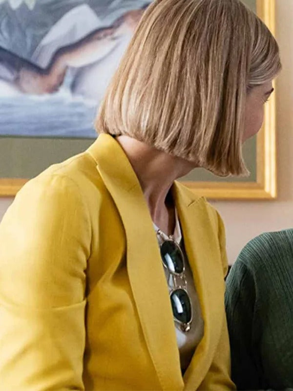 Marla Grayson I Care a Lot Blazer