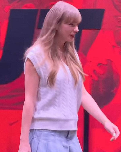 Taylor Swift Cincinnati Bearcats Game Knit Sweater USA Jackets