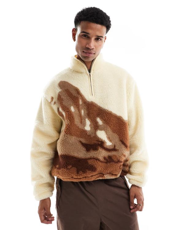 The Celebrity Traitors S02 Joanne McNally Landscape Pullover - view 2