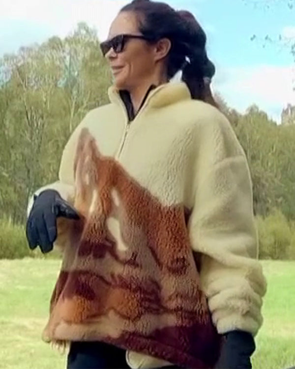 The Celebrity Traitors S02 Joanne McNally Landscape Pullover