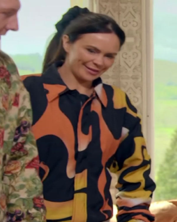 The Celebrity Traitors S02 Oversize Bomber Jacket