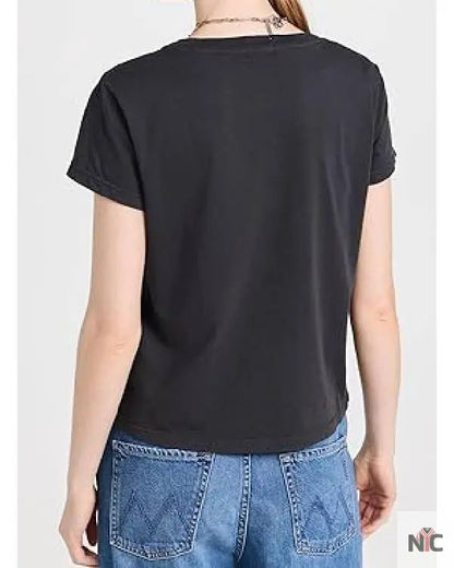 The Kelly Clarkson Show Kelly Clarkson Black T-Shirt Clanton Jacket