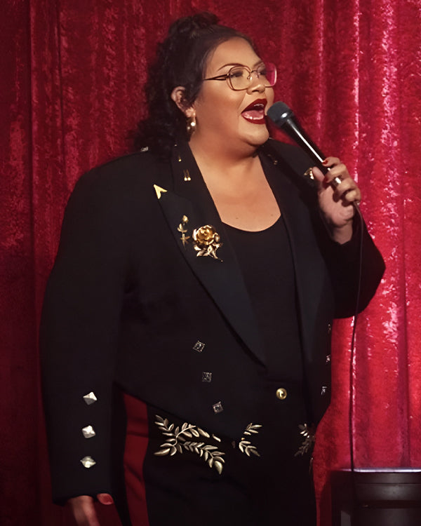Vanessa Gonzalez Mamona Black Suit - view 2