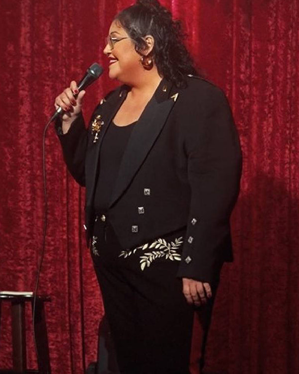 Vanessa Gonzalez Mamona Black Suit - view 4
